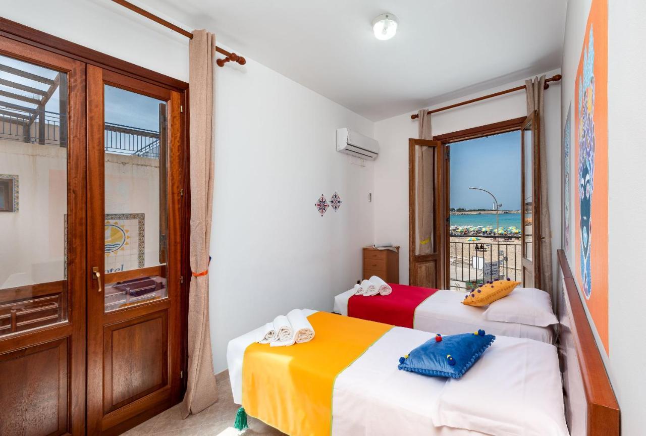 I Tre Golfi Beach Apartments San Vito Lo Capo Buitenkant foto